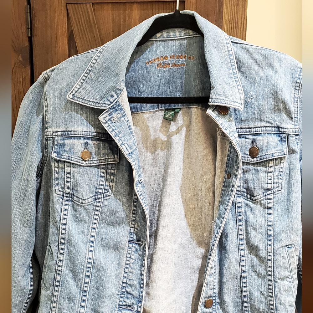 Ralph Lauren jean jacket  (L)
